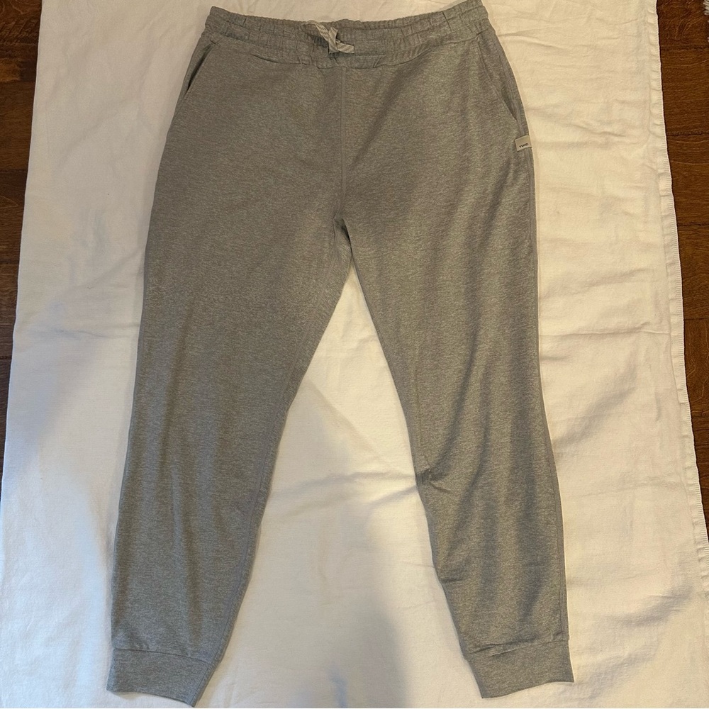 Vuori Women’s Performance Joggers